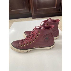 Fleece-Lined Leather Converse Chuck Taylor All Star Hi-Tops Sz 8.5